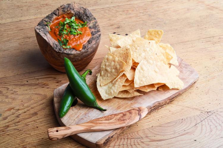 Nachos Recipe - Easy to Bake Tortilla Chips with Homemade Salsa and Peppers