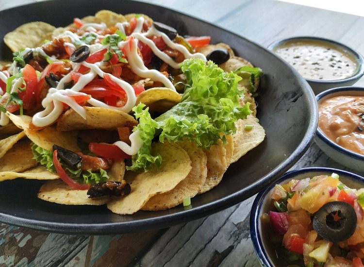 Nachos Recipe - Nachos with Mayonnaise, Tomatoes, Red Peppers and Olives