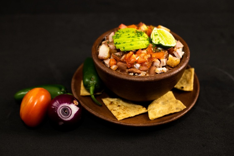 Salsa Bowl with Avocado, Tomatoes, Garlic and Fresh Tortilla Chips - Nachos Recipe